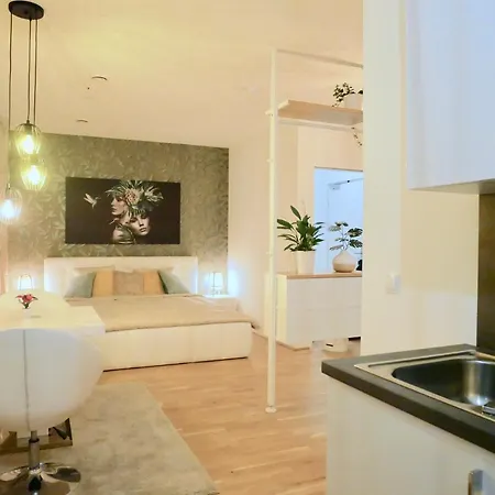 Skylounge City-apartments アパート *