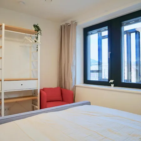 아파트 Skylounge City-apartments
